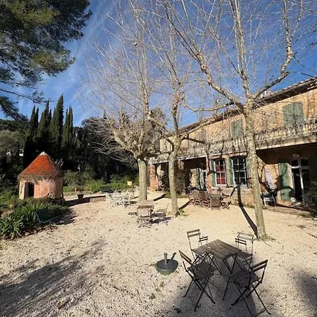 Villa Magdala-Chambre D'Hote 2 Bed & Breakfast Hyères