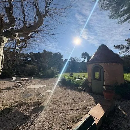 Villa Magdala-Chambre D'Hote 2 Panzió Hyères