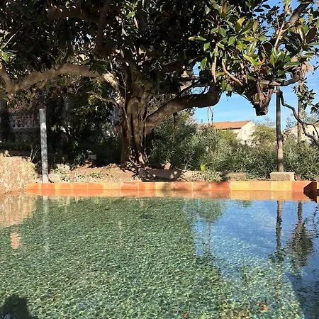 Villa Magdala-Chambre D'Hote 2 Bed & Breakfast 3*